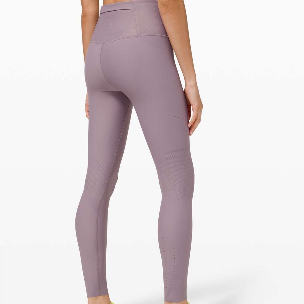lululemon zoned in tight